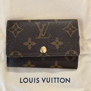 Louis Vuitton Monogram 6 Key Holder